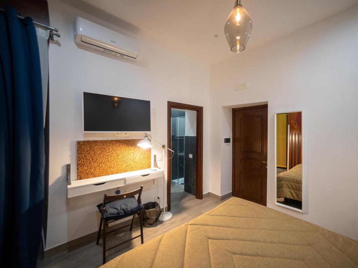 Sant'Alfonso Rooms Naples Exterior photo